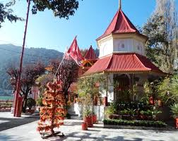 budget-hotels-in-nainital-near-lake-img4